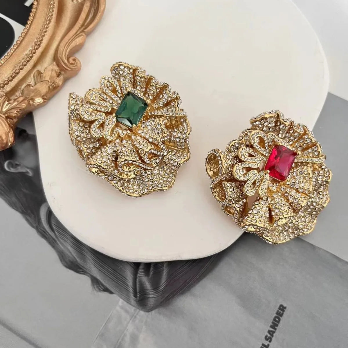 2024 New High-end Electroplating Process Full Diamond Double-layer Brooch Exquisite and Shiny Brooch