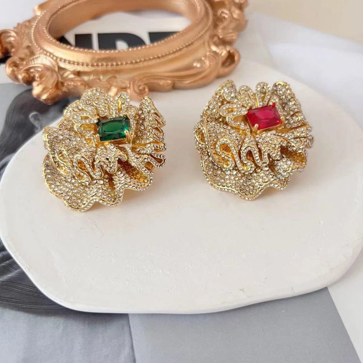 2024 New High-end Electroplating Process Full Diamond Double-layer Brooch Exquisite and Shiny Brooch