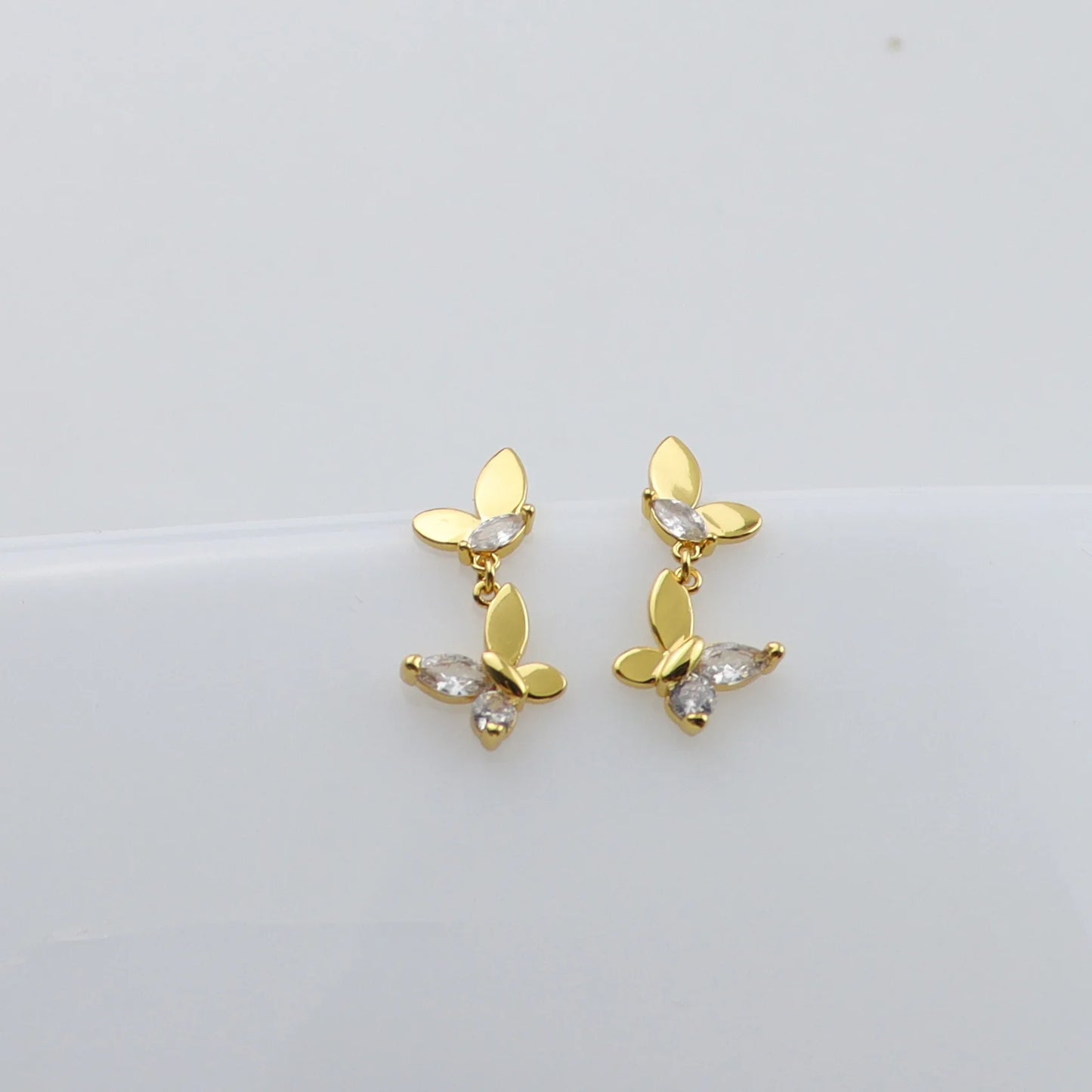 Electroplated genuine gold, exquisite butterfly, zircon temperament earrings, female