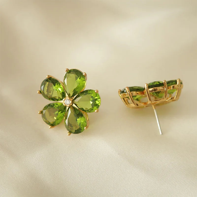 Hot Sale, Exaggerated Flower Earrings Crystal Gemstone Inlaid Earrings Women's Fashion Earrings Manufacturers Wholesale