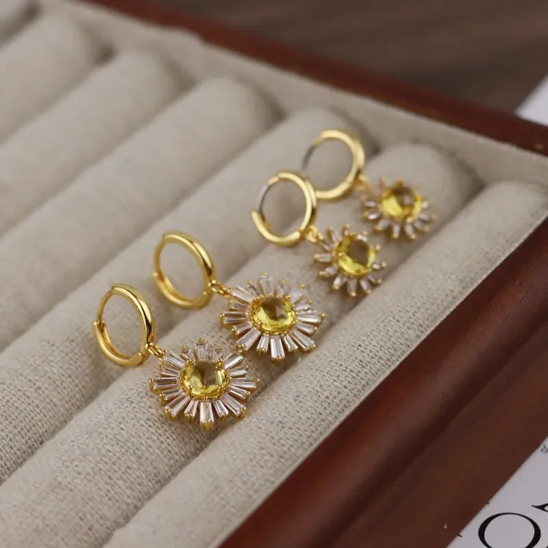 New Sunflower Gold-plated Earrings Inlaid with Zircon Temperament Versatile Earrings