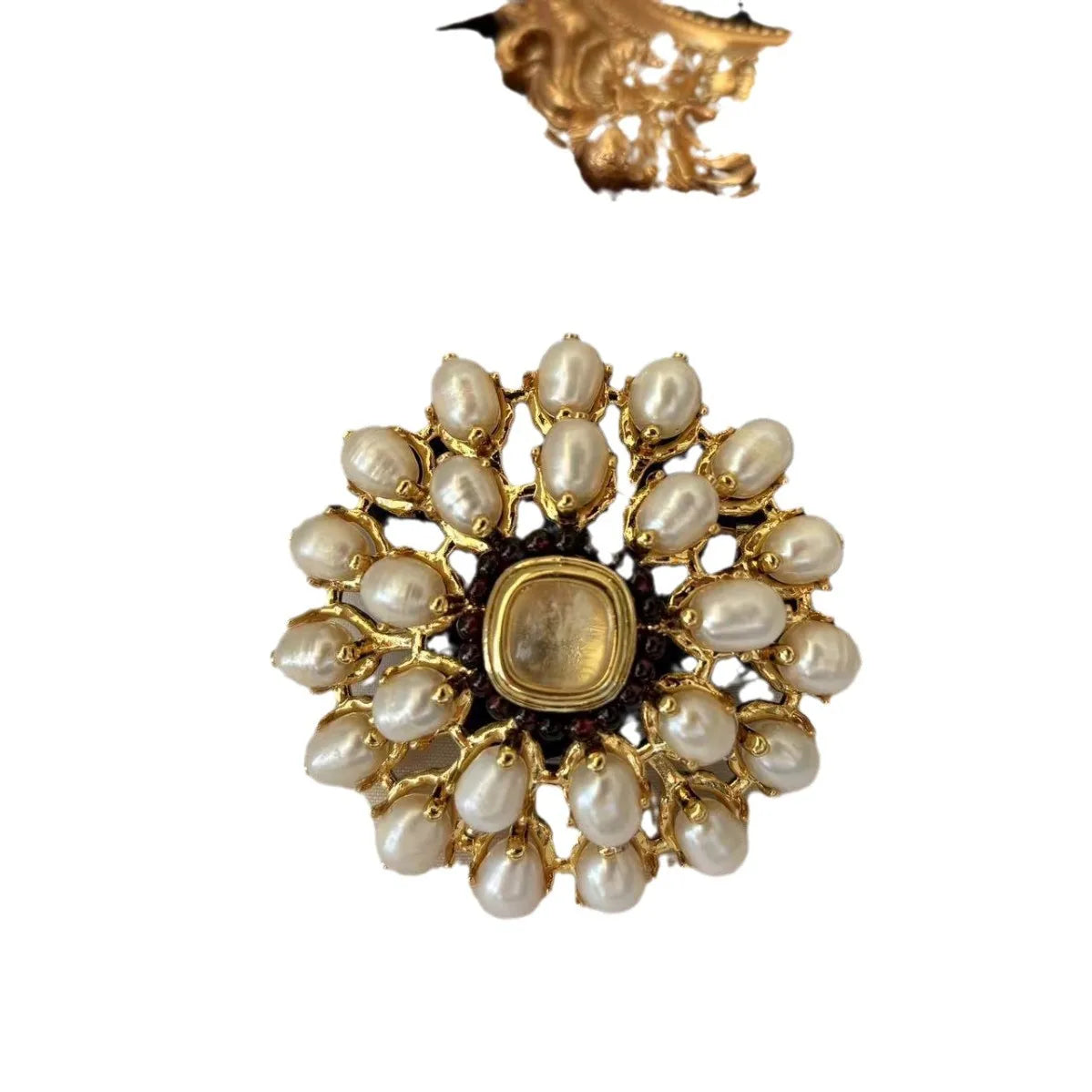 Noble Exquisite Brooch Set with Natural Freshwater Pearls, Natural Stone