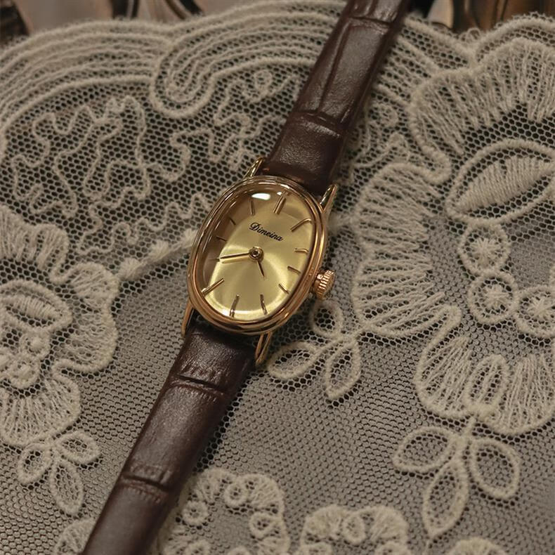 Exquisite Small and Fine Strap Antique Watch