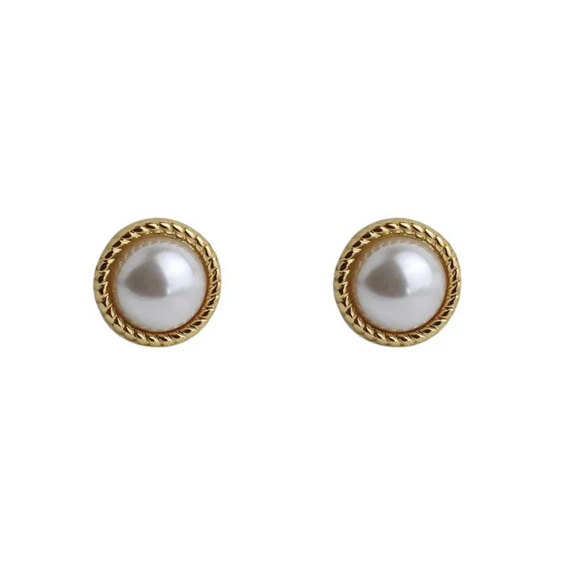 Retro Stud Earrings Female Internet Celebrity Medieval Temperament Advanced Sense French Personality Simple Explosion