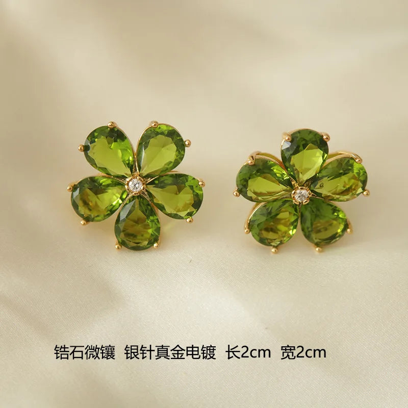 Hot Sale, Exaggerated Flower Earrings Crystal Gemstone Inlaid Earrings Women's Fashion Earrings Manufacturers Wholesale