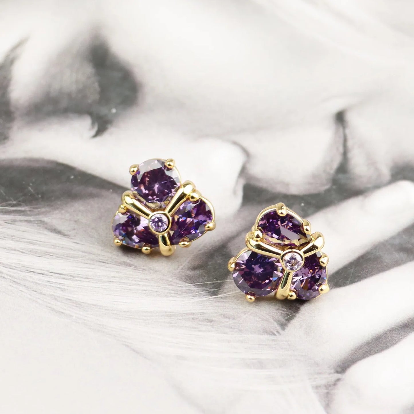 Luxurytreasury  2023 new niche quality pure copper plated with genuine gold, purple zircon inlaid with versatile earrings