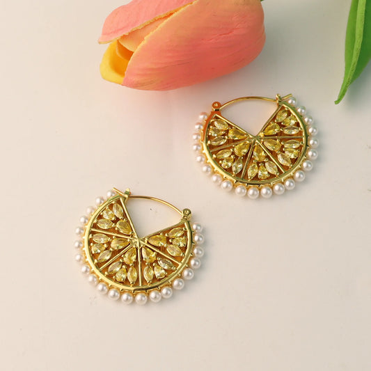 Small niche design with hollowed out rhinestones inlaid with artificial pearls, lemon flower earrings,  luxury style earring